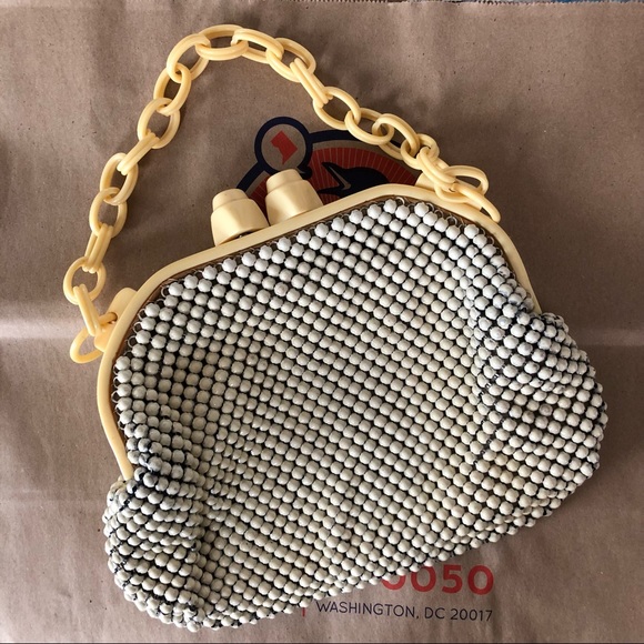 Vintage Whiting & Davis Alumesh Handbag 🥛 - Picture 1 of 9